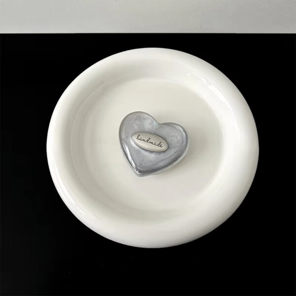 HW-007主图 (2) 3D Heart‑Shaped Expandable Phone Grip Holder-HW007